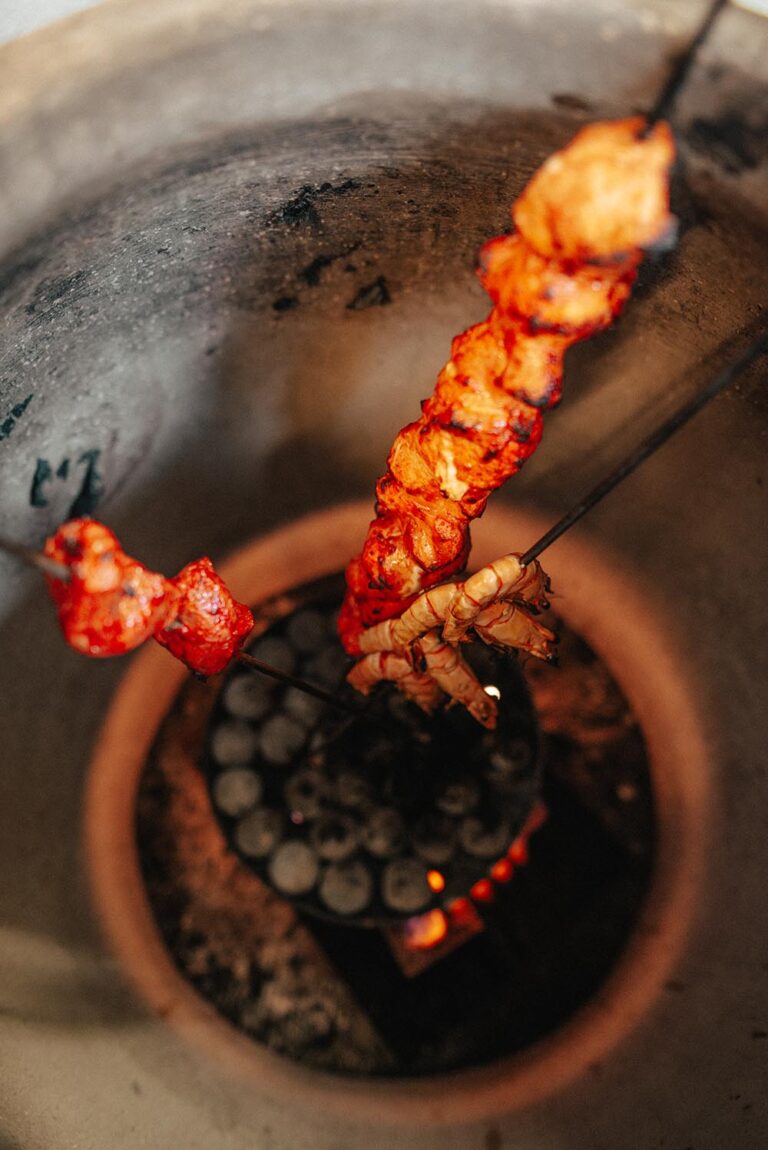 Tandoor grill